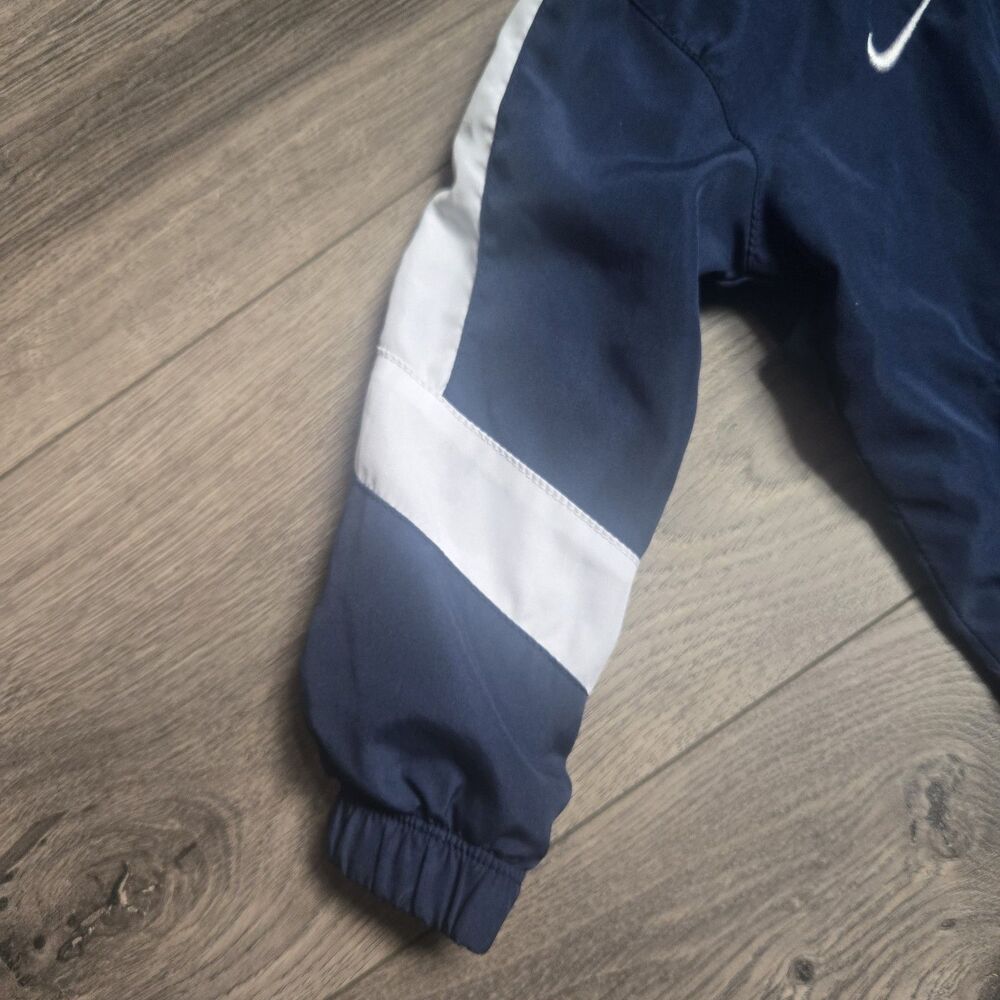 Nike Penn State Nittany Lions Infant 12M Windbreaker Jacket Stowaway Hood PSU - Picture 4 of 11